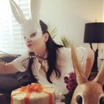 Jodi Lyn O'Keefe Instagram - Happy Easter everybunny!!! @franzszony @jonlieckfeltbeauty @gregoryarlt @douglasl 🐰🐰🐰🐰🐰🐰🐰🐰🐰🐰🐰🐰🐰🐰