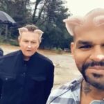 Jodi Lyn O'Keefe Instagram - #Repost @amaurynolasco with @repostapp ・・・ This what happens when you introduce The Termimator T2 to snapchat @ripfighter #bleed #priceless #lovehim #icon