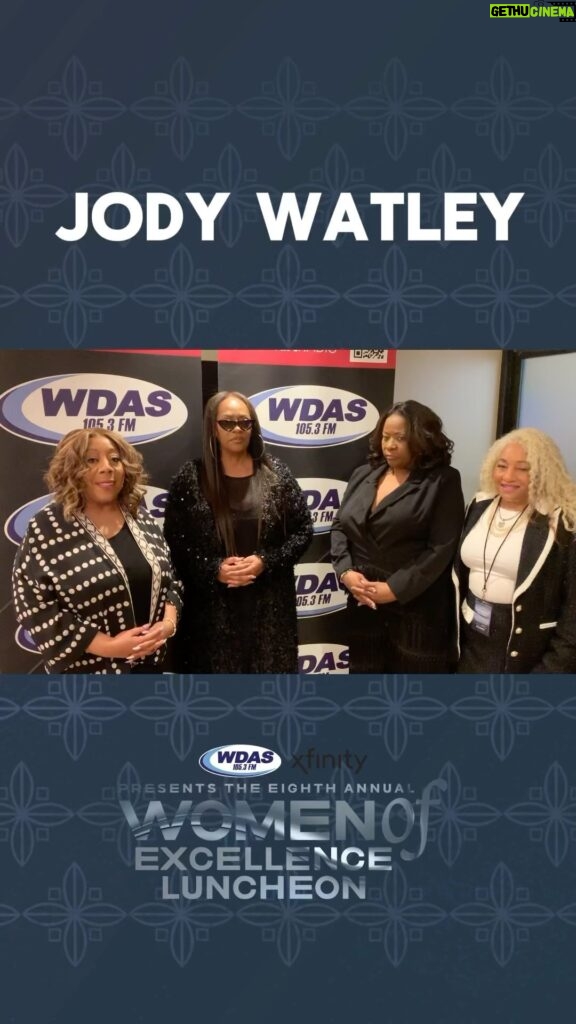 Jody Watley Instagram - The incomparable Ms. @jodywatley ✨ @wdaspatty #FrankieDarcell and @wdasmimibrown caught up with the Legend Award recipient backstage at our 8th Annual Women of Excellence Luncheon presented by @xfinity • Wait until the end 😄💙🎶
