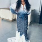 Jody Watley Instagram - About to take the stage @greek_theatre 6.1.24 💙🤍 Wattage ✨⚡️ #jodywatley “I don’t have to be who you want me to be - I only need to be myself..” - Muhammad Ali - I concur 💯