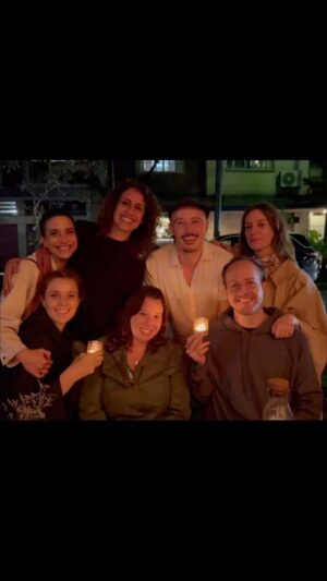 Johanna Murillo Instagram - Abrazo profundo a las tantísimas personas que queremos y admiramos  a la sensacional Vero Toussaint. Lo que reímos, neteamos y gozamos, nada nos lo quita. 💔