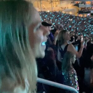 Johanna Braddy Instagram - 🎶This night is sparkling, don’t you let it go🎶 
Such an epic night! @taylorswift is an absolute legend! So much dancing, love, joy and straight up magic! 💕✨ #takemeback #erastour #taylorswift