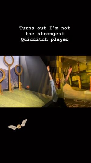 Johanna Braddy Instagram - … I tried …
.
.
.
.
.
#harrypotter #quiddich #fail