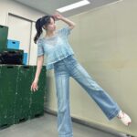 Jonishi Rei Instagram - ⠀ ⠀ このトップス2700円なの👗♪ ⠀ ⠀ ⠀ ⠀ #れーチャンしふく #dailylook #ootd #code #outfit #低身長コーデ #154cm #プチプラ #clear #パンツ #Rinnu #ポニーテール #ヘアアレンジ #夏