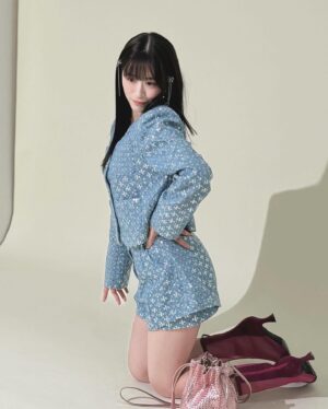 Jonishi Rei Instagram - ⠀
#SCawaii! 5月号
#オフショット 👗💛
⠀
⠀
⠀
⠀
⠀
