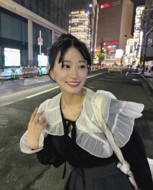 Jonishi Rei Instagram - ⠀
れいれい🩵🩷
⠀
⠀
#nmb48 #芳賀礼 ちゃん 18歳👶🏻
29thシングル「#これが愛なのか？」5月22日発売🐯