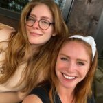 Jordan Claire Robbins Instagram – mountains   friends 🏔️💕