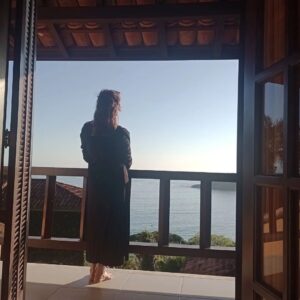 Jorgelina Aruzzi Instagram - Nos vinimos a #buzios unos días y paramos en este lugar increíble @la_boheme_hotel_buzios ,los cuartos divinos ,la pileta ,los desayunos, la amabilidad de su gente 
La pasamos de maravilla!! Ya tenemos ganas de volver !
súper recomendable.❤️Gracias @may_ariadna !!❤️ @transfer_privado_buzios @diegobernal.87