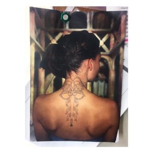 Josefin Asplund Instagram - One of Astrid’s hidden tattoos🦎 @historyvikings #vikings