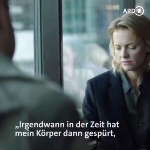 Josephine Bornebusch Instagram - Äntligen har jag blivit dubbad i Tyskland. 
Älska mig har nu sålts i 81 länder (det är skryt absolut), men HUR SJUKT?!! 

@ecchorights 
@viaplaysverige @nentgroup @warnerbrossverige
#EinfachLiebe #ARDMediathek #DasErste #LoveMe #ÄlskaMig