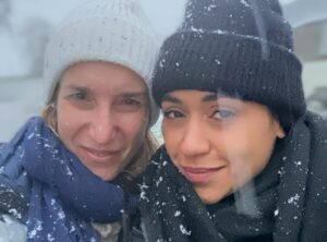 Joséphine Jobert Instagram - (🇬🇧 following)
La beauté de la fiction : À l’écran : une série de meurtres, une sombre légende, une histoire personnelle lourde, un froid qui vous glace le sang. 
Derrière les caméras : une série de fous-rires, de belles rencontres, un travail d’équipe, de jolis souvenirs. 
———————————
The beauty of fiction: On screen: a series of murders, a dark legend, a heavy personal story, a cold that freezes your blood. Behind the cameras: a series of laughs, great encounters, teamwork, lovely memories.

Chaine : @france3
Réalisation : @sandrine_cohen_ 
Production : @sombrerofilms_sombrerofiction @emmanuel__bezier @alainbenguigui