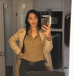 Joséphine Jobert Instagram - Selfie loges / Trailer selfies