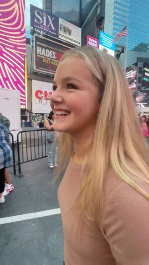 Journey Kay Instagram - The whole time we were walking she kept saying I hate surprises. 😅 She actually is my mini.  I hate them too. 😂 We loved the show I cried during the carpet ride.  All the childhood memories come flooding back.  Such a fun memory to share.