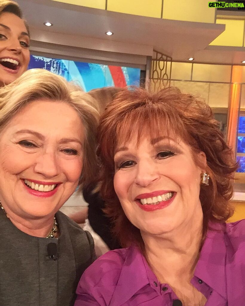Joy Behar Instagram - @paulafaris just won't stay out of my pictures with @hillaryclinton!