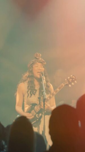 Judith Hill Instagram - A look back at my hometown show at @thetroubadour 💫 These moments sharing music and human connection keep me going, show after show. Your support is everything
