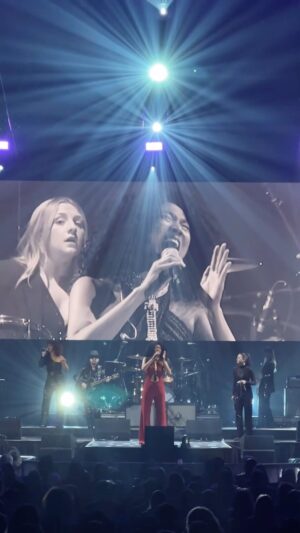 Judith Hill Instagram - Been a blast joining @davestewarteurythmics and incredible team of badass musicians and singers for a run of shows here in the northwest🙌🏽
#nampaidaho