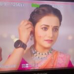 Jui Gadkari Instagram – Bts of the #starpravahparivar song! Its a team work!! 
#teamwork #juigadkari #marathimulgi #actress #trending #bts #ttm #tharlatarmag