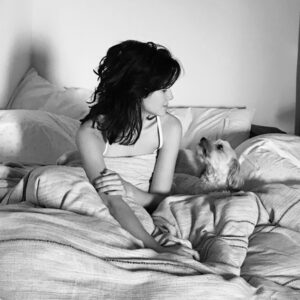 Julia Goldani Telles Instagram - 