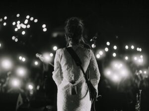 Julia Stone Instagram - Hobart 💛 Home