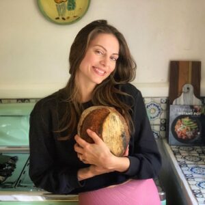 Julia Voth Instagram - There are angels among us 👼 ❤️ This is my #stayathome yummy survival secret from the very talented and incredibly kind human @annielag also known as the @thelyingbreadbaker. Fresh organic sourdough bread baked with love just arrives at my door now 🥰 How lucky are @dzonshine and I to have people that care so much ❤️❤️ #survivalfood #herecomethesandwiches #jillsandwhich #annforpresident