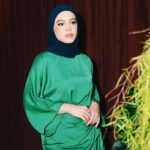 Julia Farhana Marin Instagram - . I Always have @aliabrtw with me for raya every year. Effortless