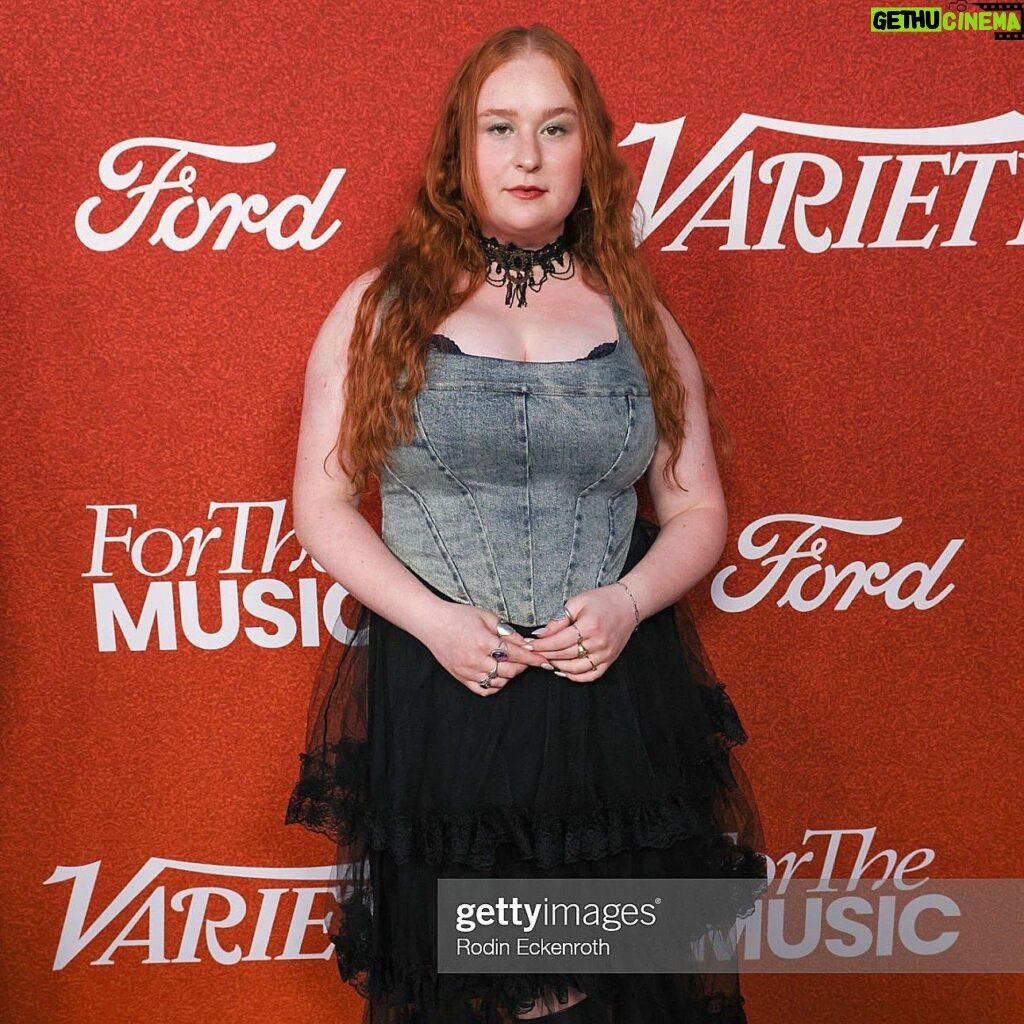 Julia Lester Instagram - @variety Power of Young Hollywood🖤🤍🩵 styled by @sophiestraussstyling wearing @miaou