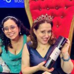 Julia Quinn Instagram - 🇨🇱🇨🇱🇨🇱🇨🇱🇨🇱🇨🇱 I had the BEST time in Chile! Thank you to @edicionesuranochile and @amabook.cl and all the readers who came out to see me!!!! P.S. thank you to @chaliwawi_ for the wonderful photo! (# 2)