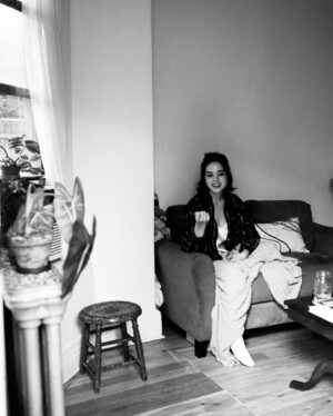 Julia Rehwald Instagram - @mccabetakespicshures