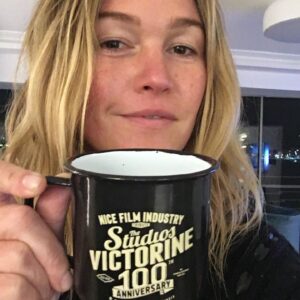 Julia Stiles Instagram - Nissa, I miss you already. You wined and dined me. You taught me broken, parakeet French. I’ve spent more time with you in the last four years than in my hometown, where I was born 🍎. I came here, first, at 19, foolishly ordering American omelettes for breakfast and swimming in the absolute wrong places, not knowing I would be back. Back for three surprising seasons of “Riviera”. Back to discover the rocks, and the beaches, the Socca and Petanque, the art, the nuance, the fresh baguettes and the incredible people. People who work to live, not the other way around. (Which means they have the energy and vibrancy to work hard!) Nissa, how on earth did I get here? All I know is I don’t want to leave. Je crois que there is no such thing as goodbye. 😘
