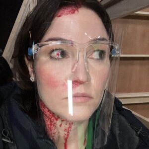 Julia Stiles Instagram - Day 30 of 30! Twenty something Nasal Swabs, 30  Oxygen checks, and I’ve learned so much... Like how shaving cream removes fake blood.  #esthermovie #orphanfirstkill 👧🏻
