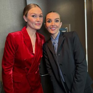 Julia Stiles Instagram - Live From NY, Baby! Thanks a million @chloeiscrazy for the time warp. I had a blast 💋👯‍♀️