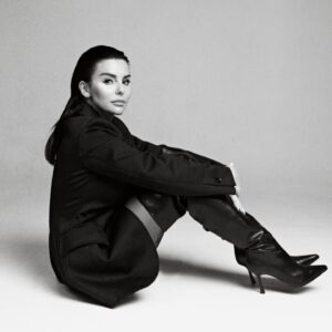 Julia Volkova Instagram - Как то так🖤🖤🖤

Creative and production by @theigorpopov 

Modeling by @official_juliavolkova
Photo by @dmitrykrapivin 
Style by @milman.daria
Style assistant @kris_samolet
Mua by @shishkamakeup
Hair by @asukonshchikov
Video by @georgy_kirdeev @sashaa_video
Graphic by @Pampam_design