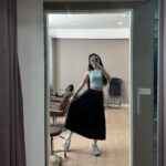 Julia Wu Instagram - 穿著我的PUMA SUEDE「XL」👟 去紐約走走 #PUMA #大跨出界