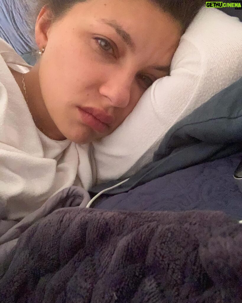 Juliana Harkavy Instagram - The fertility journey continues!!! 🍍✨ Second surgery in a month (15th procedure in total??) Biiiig hug to anyone else going through this. 🫂💞 Hubby and I are on year 4 of this whirlwind 🤯 and by far, one of the most unexpected and welcomed outcomes of the process has been learning to be a mother ✨to myself.✨ A concept I'd never really even considered, let alone practiced until recently. Holding myself with unconditional love, compassion, softness, strength, and acceptance was somewhat foreign to me in the past. What an incredible and necessary discovery to make before mothering a child. I am more resilient, brave, self-knowing, solid in my marriage, authentic, loving, and trusting in the universe than I was when this all began. I let go of all expectations for motherhood to look a certain way or come at a certain time. This opened a pathway to peace. With the help of weekly therapy (@a_verybritishlesbian ), the fertility community, amazing doctors (@fertilitygodmother @siedhoff ), and an incredible personal support system I'm so blessed to have (👑 @eskandar_alexander and more- you know who you are), I've developed total faith that if we're meant to guide a soul through this life, we will- however & whenever it's meant to happen. I am so grateful for the challenges, because without them I would not be this unrecognizable version of myself- someone who I've never been prouder of, or taken better care of. If this is your journey too, please know that the universe supports you infinitely- it just sometimes has a funny way of showing it. But don't ever lose hope. Especially when you don't get what you want in the moment. Trust. Everything is going to be okay. I promise. You are not alone. 🪽🤍🪽 #fertility #fertilityjourney #fertilitytreatment #endometriosis #endoawareness #fibroidawareness #lowamh #infertilitysupport #infertilityawareness #infertilitywarrior #infertilityhope #ivf #ivfwarrior #ivfcommunity #ivfsupport #ivftreatment #ivfhumor #marriagegoals #motherhood #wellnessjourney #mentalhealthsupport #godsplannotmine #faithinspired #iui #hysteroscopy #laproscopicsurgery #fertilityhelp #lightinthedarkness #positivevibes #motherhoodjourney