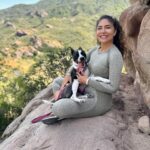 Juliana Harkavy Instagram - Family hike photo dump! 💞🥾🐾 #californiahiking #losangeleshiking #topangacanyon #hike #doghiking #getoutside #nature #canyonhike #adventures #hikingtrail #lahiking #californiaadventure