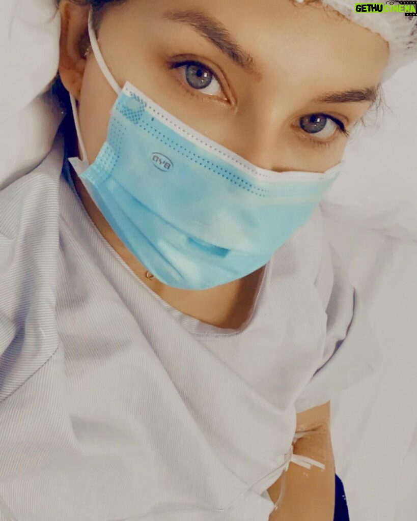 Juliana Harkavy Instagram - The fertility journey continues!!! 🍍✨ Second surgery in a month (15th procedure in total??) Biiiig hug to anyone else going through this. 🫂💞 Hubby and I are on year 4 of this whirlwind 🤯 and by far, one of the most unexpected and welcomed outcomes of the process has been learning to be a mother ✨to myself.✨ A concept I'd never really even considered, let alone practiced until recently. Holding myself with unconditional love, compassion, softness, strength, and acceptance was somewhat foreign to me in the past. What an incredible and necessary discovery to make before mothering a child. I am more resilient, brave, self-knowing, solid in my marriage, authentic, loving, and trusting in the universe than I was when this all began. I let go of all expectations for motherhood to look a certain way or come at a certain time. This opened a pathway to peace. With the help of weekly therapy (@a_verybritishlesbian ), the fertility community, amazing doctors (@fertilitygodmother @siedhoff ), and an incredible personal support system I'm so blessed to have (👑 @eskandar_alexander and more- you know who you are), I've developed total faith that if we're meant to guide a soul through this life, we will- however & whenever it's meant to happen. I am so grateful for the challenges, because without them I would not be this unrecognizable version of myself- someone who I've never been prouder of, or taken better care of. If this is your journey too, please know that the universe supports you infinitely- it just sometimes has a funny way of showing it. But don't ever lose hope. Especially when you don't get what you want in the moment. Trust. Everything is going to be okay. I promise. You are not alone. 🪽🤍🪽 #fertility #fertilityjourney #fertilitytreatment #endometriosis #endoawareness #fibroidawareness #lowamh #infertilitysupport #infertilityawareness #infertilitywarrior #infertilityhope #ivf #ivfwarrior #ivfcommunity #ivfsupport #ivftreatment #ivfhumor #marriagegoals #motherhood #wellnessjourney #mentalhealthsupport #godsplannotmine #faithinspired #iui #hysteroscopy #laproscopicsurgery #fertilityhelp #lightinthedarkness #positivevibes #motherhoodjourney
