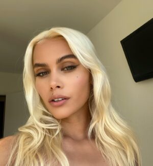 Juliane Snekkestad Instagram - 💛