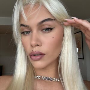 Juliane Snekkestad Instagram - Annonse🤍Alltid like fornøyd etter å ha vært hos @hairbyjoakim @house_of_hair_tonsberg 🤍