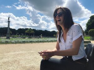Julie Gonzalo Instagram - Boyfriend captures me well xx #Paris