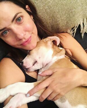 Julie Gonzalo Instagram - I only have puppy pics. Happy Monday