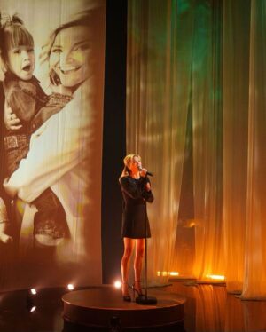 Julie Ringuette Instagram - Julie Ringuette nous a prouvé qu'elle n'a pas froid aux yeux et nous a fait vivre de véritables montagnes russes d'émotions avec ses différentes performances tout au long de la saison. Laquelle avez-vous préférée? 💥💞✨