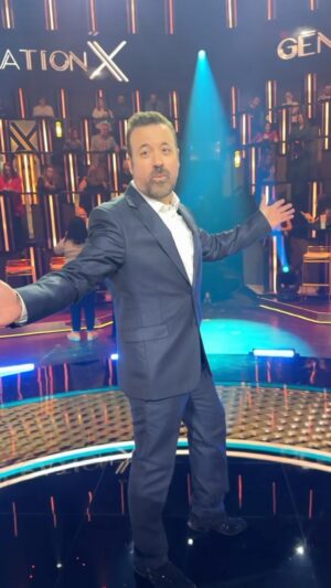Julie Ringuette Instagram - ÇA Y EST, C'EST PARTI! 🎉

Quelle génération sera sacrée gagnante de la saison 2 de Zénith? C'est le moment de le découvrir! Rejoignez-nous sur les ondes d'@icirctele pour une finale qui promet d'être mémorable. 🤩🎤✨