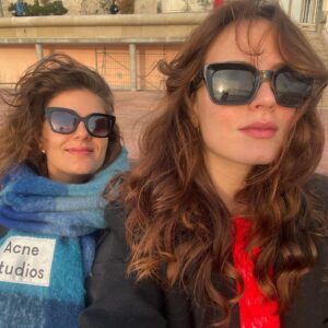 Julie Robert Instagram - Bleu de Marseille