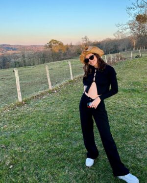 Julie Sassoust Instagram - Chipie 🧚‍♂️