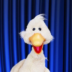 Julie Andrews Instagram - Every theatre needs a duck. Say hello to Hugo!