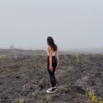 Julie Bertin Instagram - 📍La route des laves, la Réunion. «*La route des laves est une portion de route située dans l’est de l’Ile de la Réunion, sous le volcan. Cette route traverse une région qu’on appelle le Grand Brûlé : la partie de l’ile qui a été formée par les coulées de lave successives du Piton de la Fournaise. Tout au long du chemin, des panneaux se succèdent pour indiquer les différentes coulées. Un spectacle à couper le souffle ! »