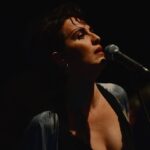 Julieta Díaz Instagram - Estoy armando un 2024 lleno de música y no les puedo decir la felicidad que tengo ✨🤍 Pronto les iré contando. Cantando 🎶