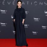 Juliette Binoche Instagram - Hélène Lambert qui a joué dans Ouistréham est dans les Révélations des Césars. Hélène a 4 enfants, elle est vraie des pieds à la tête, c’est son premier rôle dans un film. Bravo Hélène, tu donnes à ce film toute sa vérité et sa réalité. 💖 @helenemelya Merci à Armani styled by @jonathan_huguet 👗@giorgioarmani 💄@celine_planchenault 💇🏻‍♀️ @johnnollet 💅#nellyferreira 🙏@frederique.moidon.officiel et à @orbis.media d’être là fidèles 💓💓🏡🧚🏽‍♀️⭐️