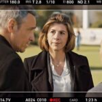 Juliette Tresanini Instagram - Bonjour, Séverine Chabriac, Présidente Directrice Générale de Plantes lab et Forme #tournage #simoncoleman #francetv Personne n’a malheureusement gagné la boîte de trombones mais je la remettrai en jeu promis 😉 📸 : @celine_attard_bartholin_ Un grand merci @sandra___perrin pour sa fidélité