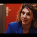 Juliette Tresanini Instagram - Film Nikon en competition 🥳🥳🥳Merci @michelbiel d’avoir traité ce sujet qui me tient particulièrement à ♥️. La responsabilité du corps enseignant dans la prévention et la gestion du harcèlement scolaire est primordiale. Merci à toutes celles et ceux qui luttent au quotidien pour préserver la santé physique et mentale des élèves harcelés . Merci à celles et ceux qui ne laissent pas faire, qui ne détournent pas le regard, qui ne minimisent pas et qui sanctionnent lourdement les agresseurs. La peur doit changer de camp ! Je vous laisse le lien dans la bio et vous voulez voter pour ce film jusqu’au 10 avril, une fois par jour même si vous aimez ! Go,go,go !